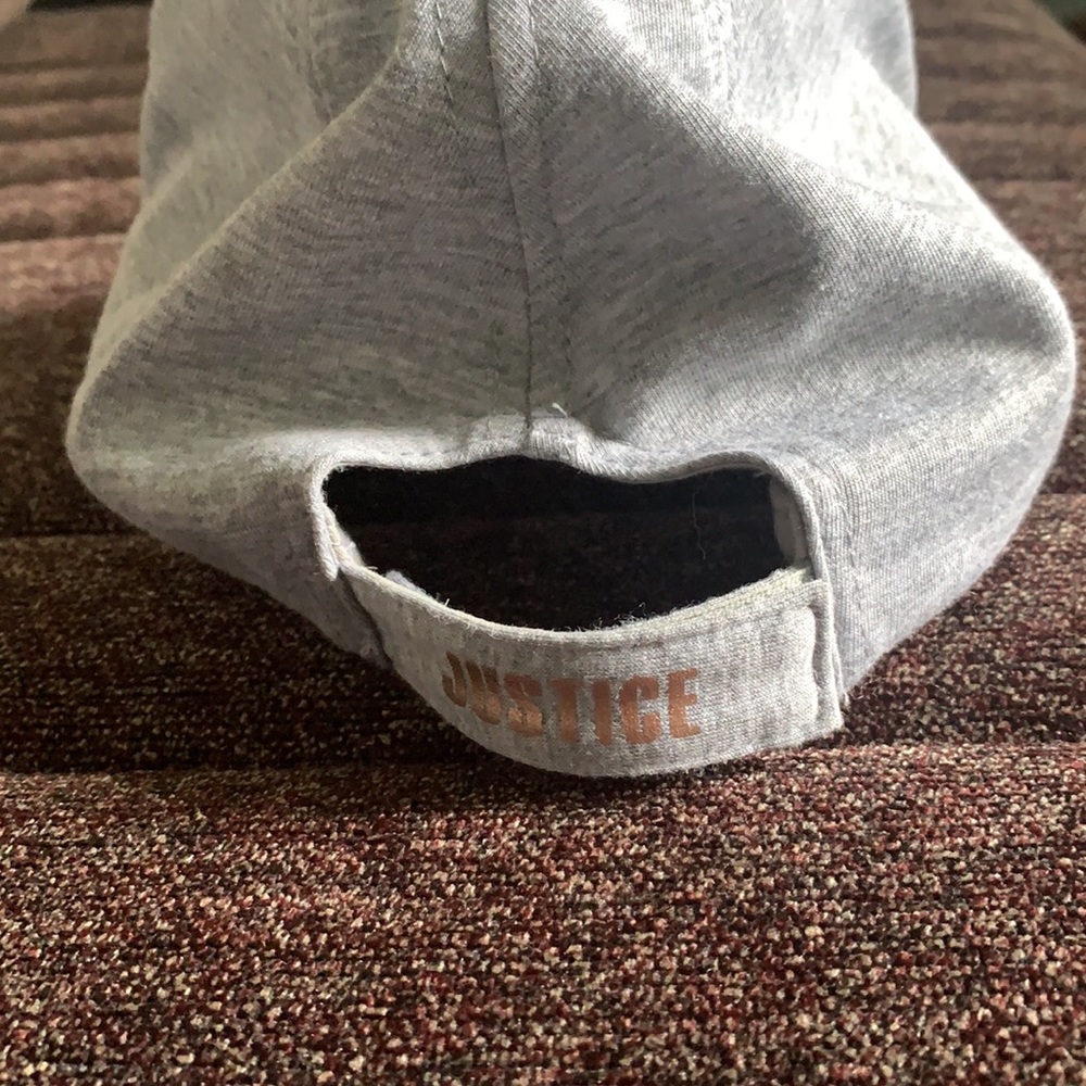 Girls hat - Picture 2 of 5